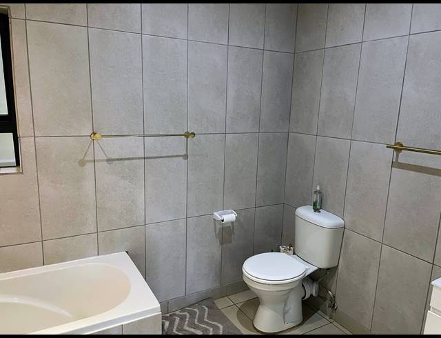 2 BEDROOM APARTMENT FOR SALE IN DIE HOEWES